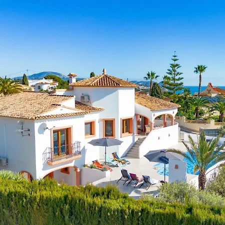 ヴィラ Marti カルプ