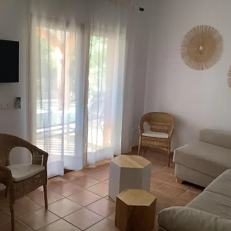 Marti Villa